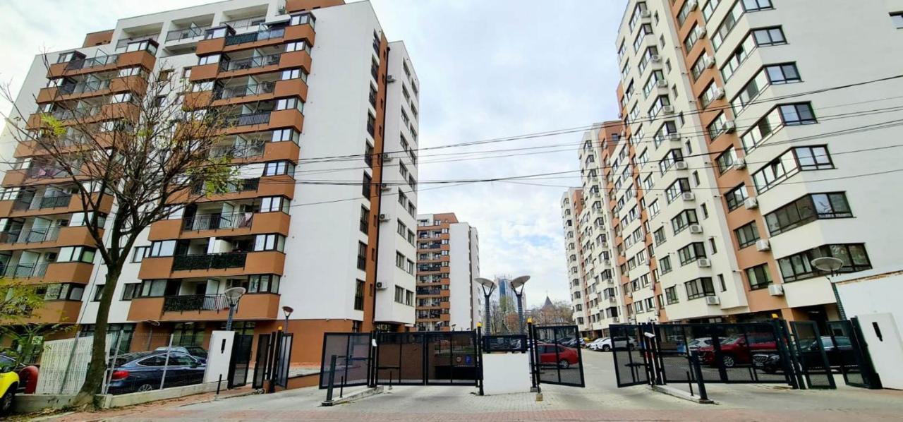 Big & Cosy Apartment With 3 Double Beds & 2 Bathrooms Iasi Exterior foto