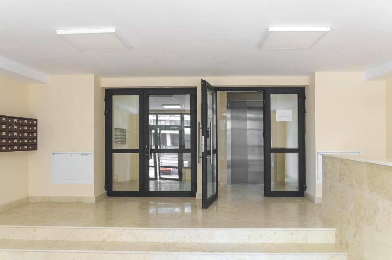 Big & Cosy Apartment With 3 Double Beds & 2 Bathrooms Iasi Exterior foto