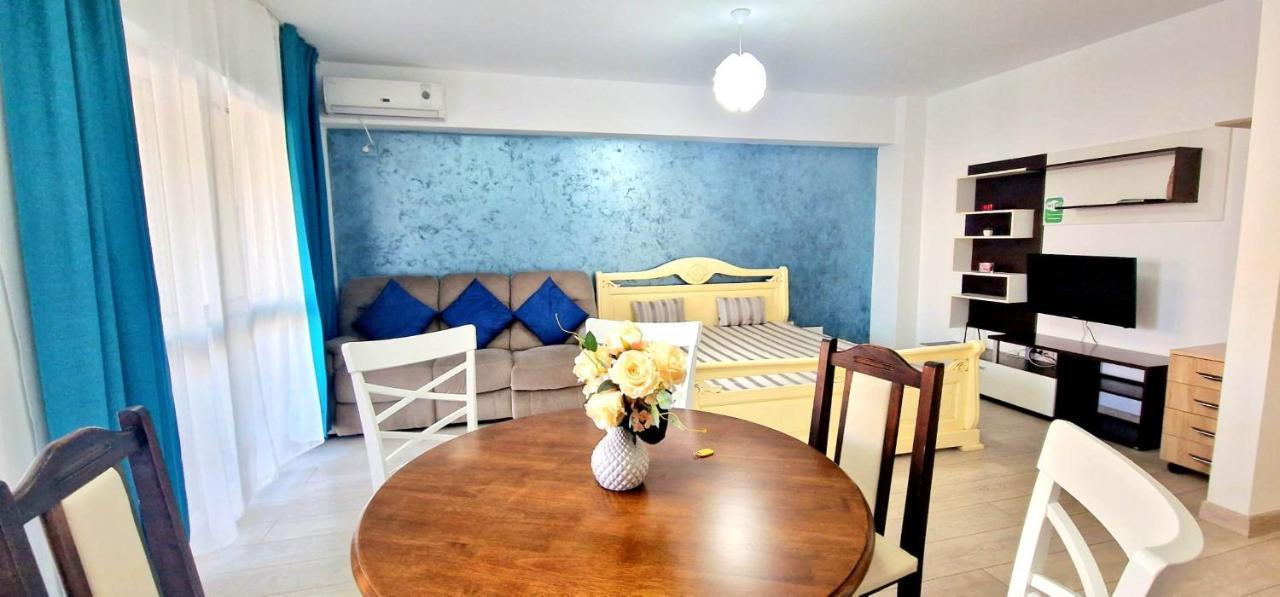 Big & Cosy Apartment With 3 Double Beds & 2 Bathrooms Iasi Exterior foto