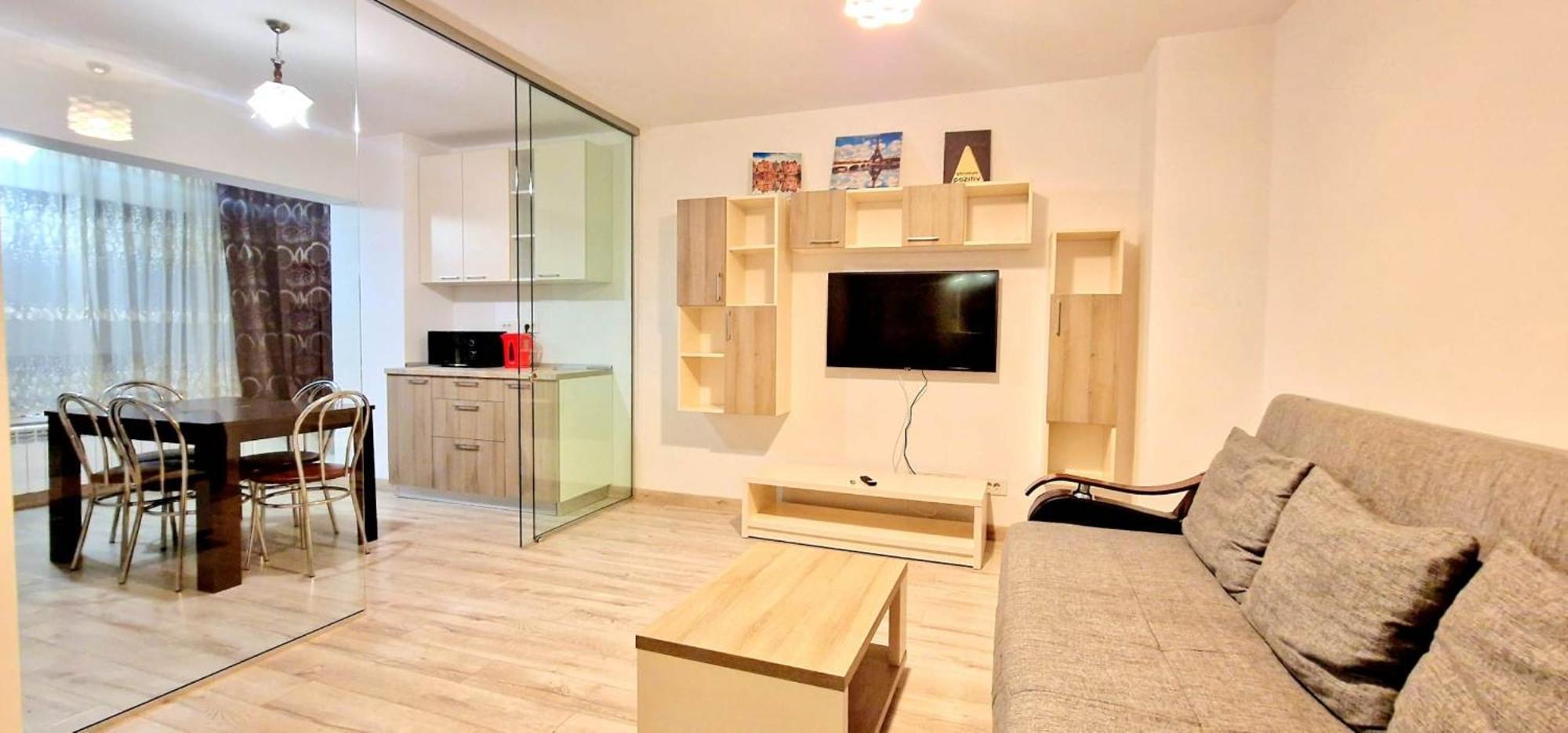 Big & Cosy Apartment With 3 Double Beds & 2 Bathrooms Iasi Exterior foto